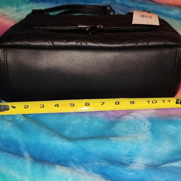 Betsey Johnson Star Quilted Shoulder Bag - Picture 4 of 15